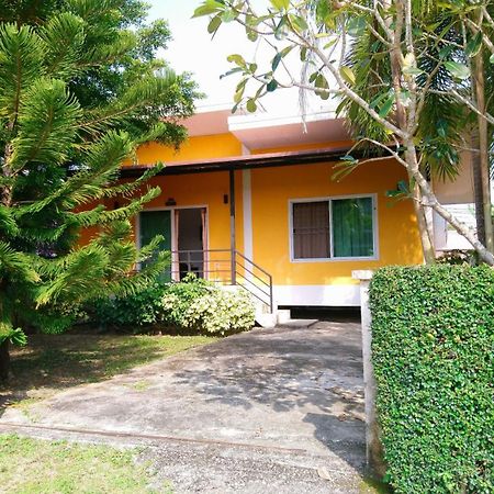 Little Yellow House- Aonang Ao Nang 外观 照片