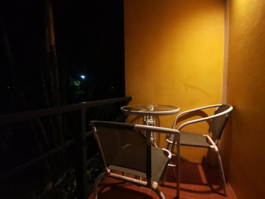 Little Yellow House- Aonang Ao Nang 外观 照片